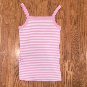 Slim Fit Old Navy Tank-Top!